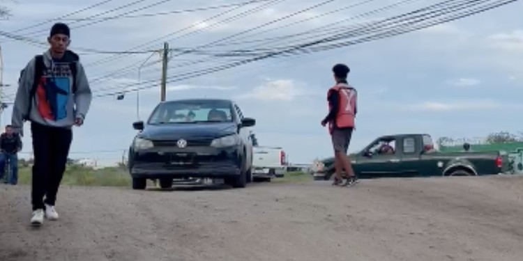 Voluntarios viales en el Tajo de Santana buscan evitar accidentes