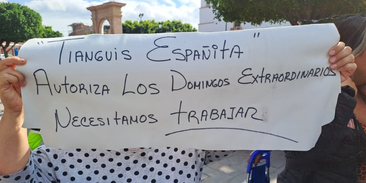 Exigen comerciantes permiso de venta dominical en calle Españita