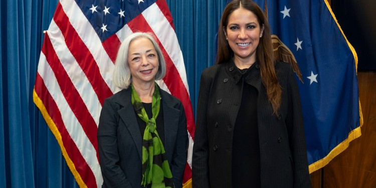 Arranca Libia Dennise gira por Estados Unidos