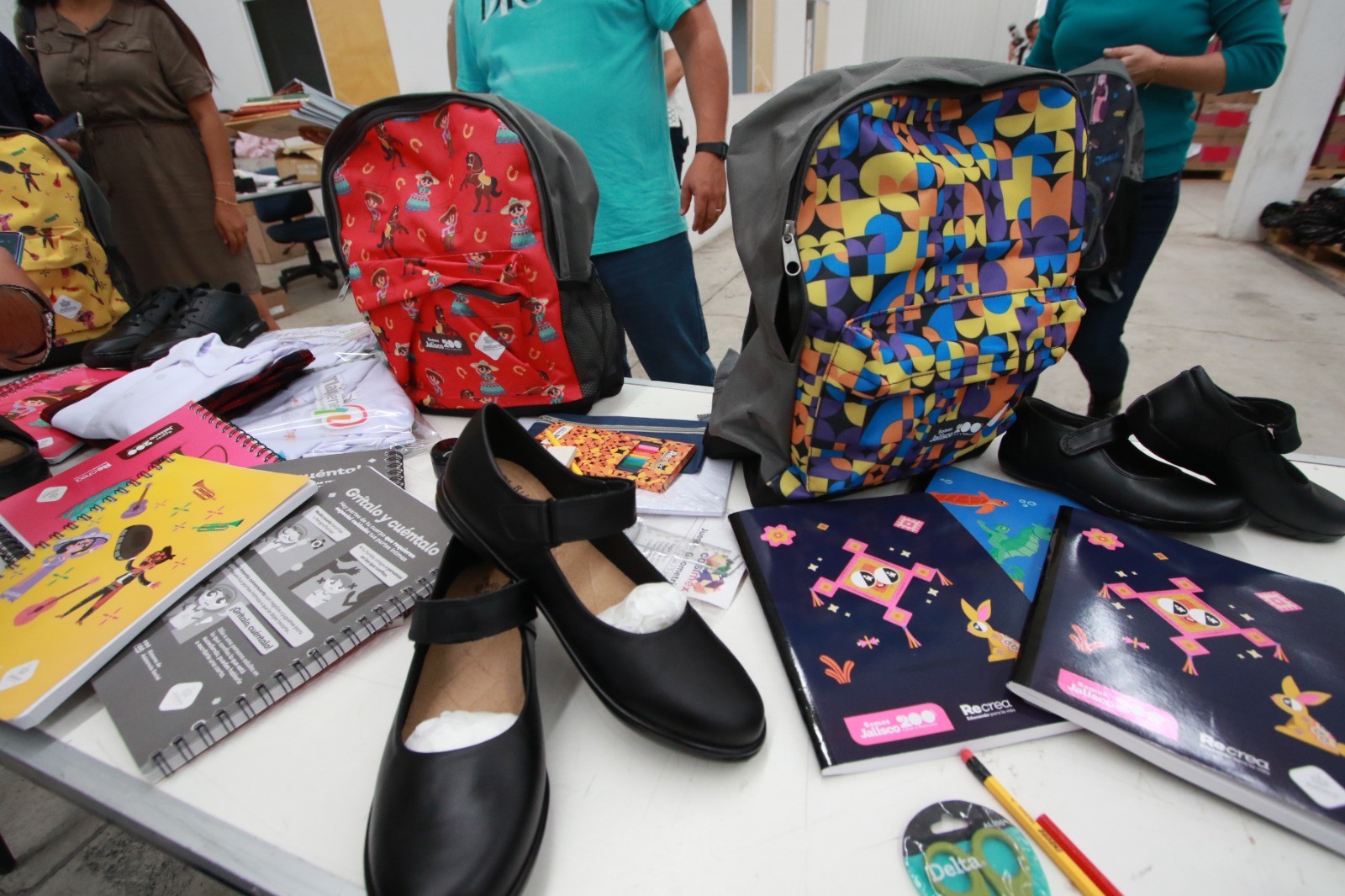 Esto es lo que podrían gastar los papás por cada estudiante en el regreso a clases