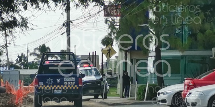 Balean a menor durante asalto en Jardines de San Juan