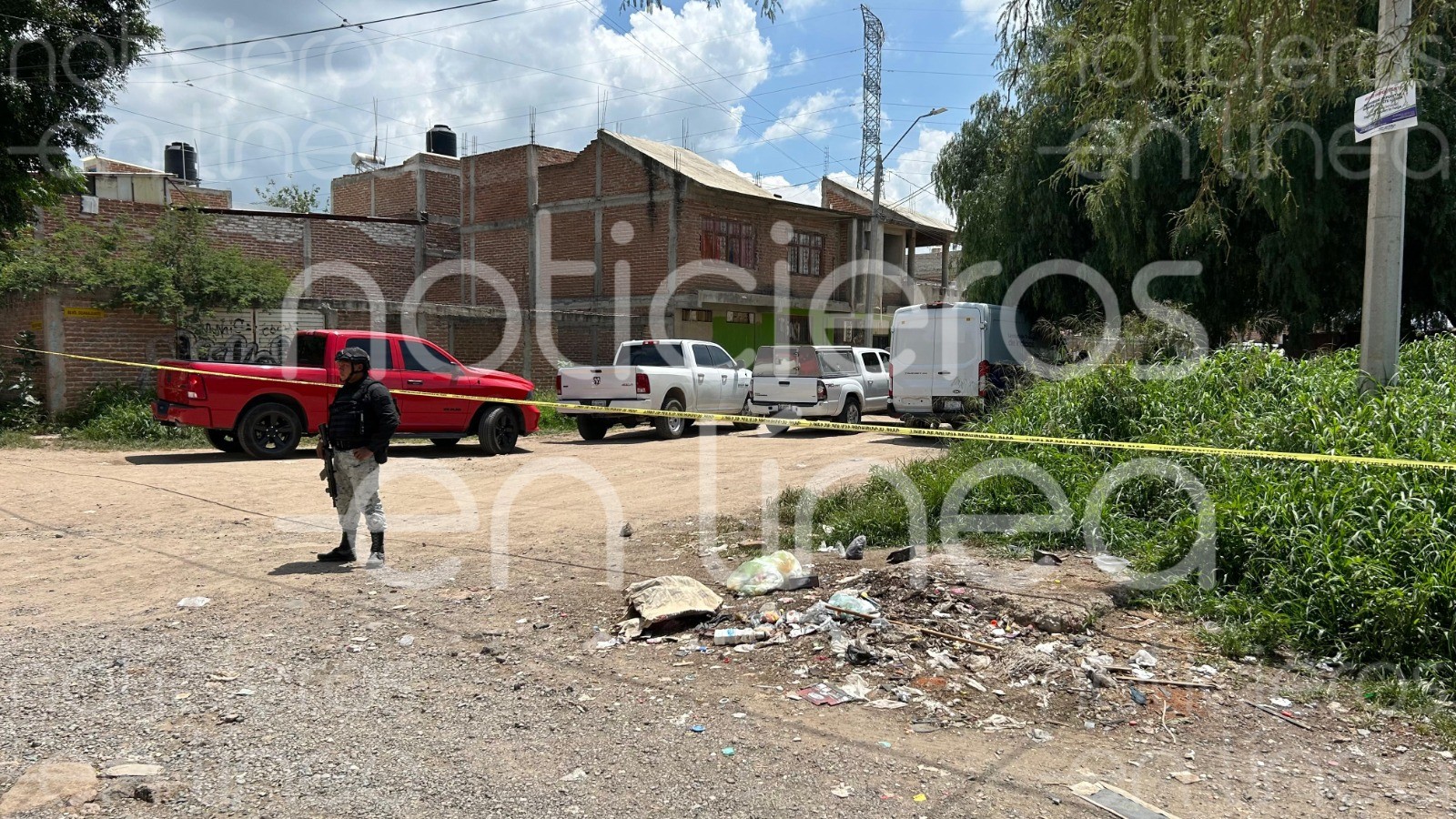 Hallan cuerpo ensangrentado en la colonia Valle del Carmen