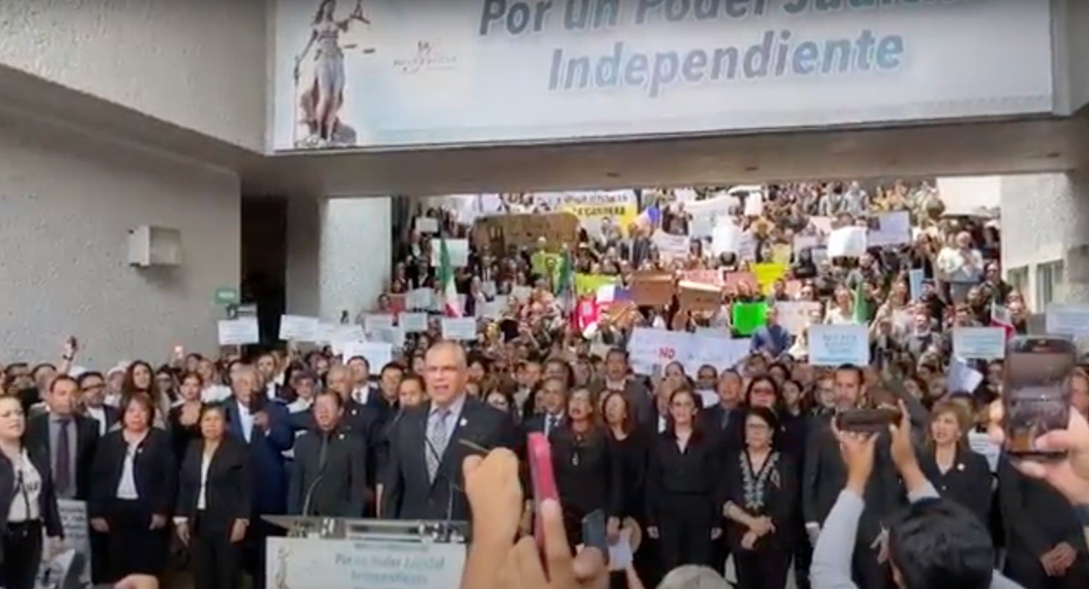 Trabajadores del Poder Judicial en Guanajuato alzan la voz contra reforma de AMLO