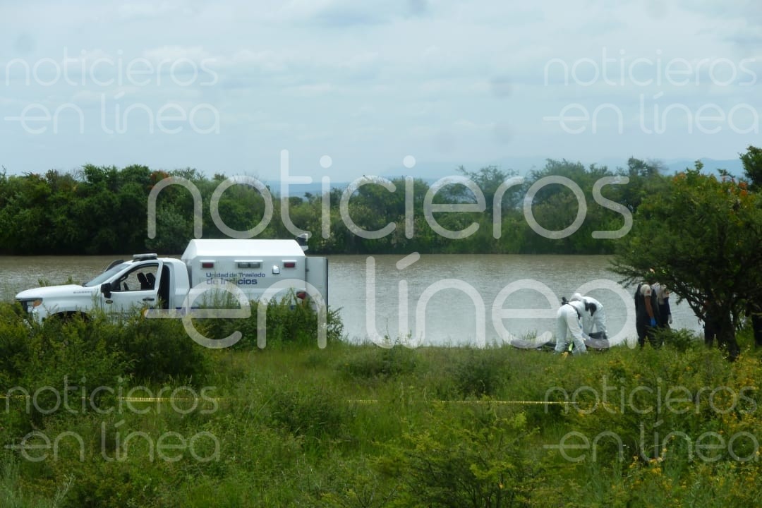 Hallan dos cuerpos a la orilla de una presa en Balcones de la Joya