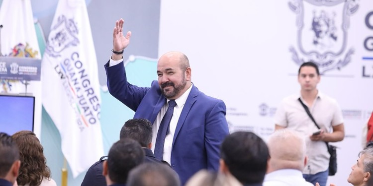 Confirman a Jorge Espadas como próximo coordinador panista en el Congreso local