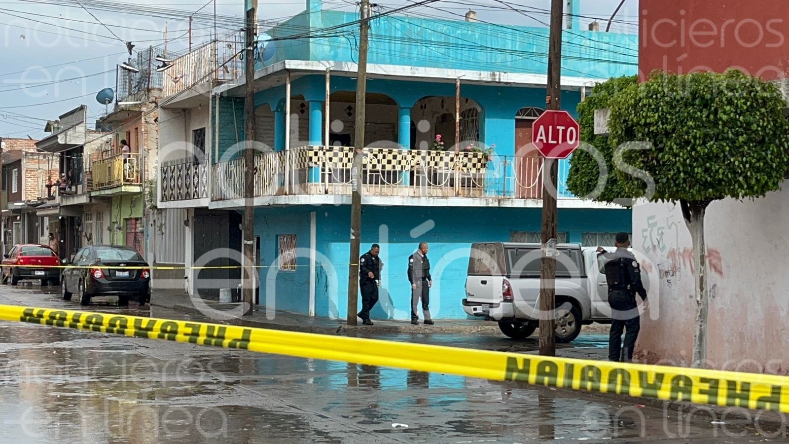 Asesinan a mujer en Los Aguacates; entraron a su casa y le dispararon