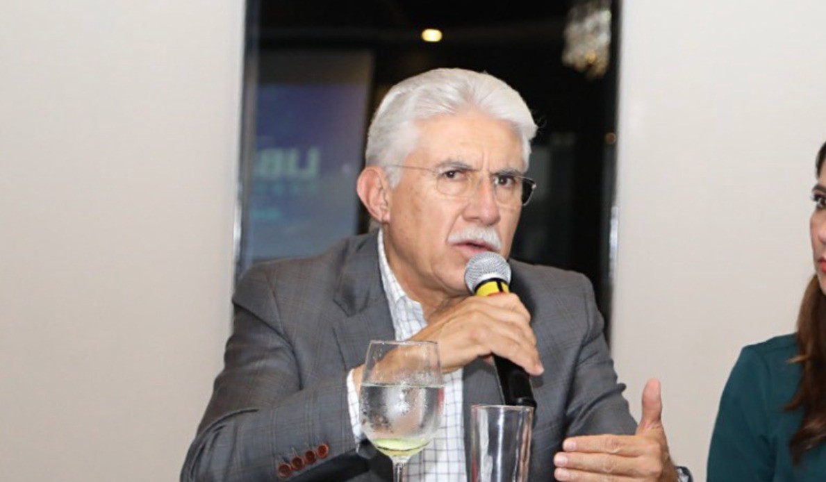 El diálogo será fundamental en la legislatura sin mayoría panista: Ayala