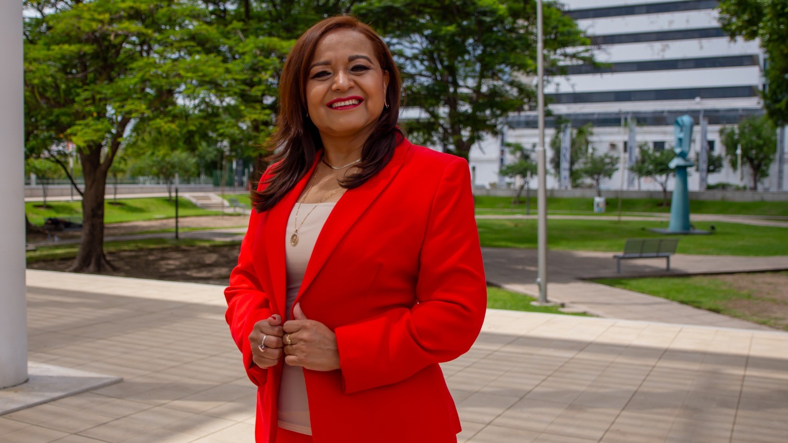 Tiene AMEXME León nueva presidenta; llega Rosa Isela Ramírez Revilla