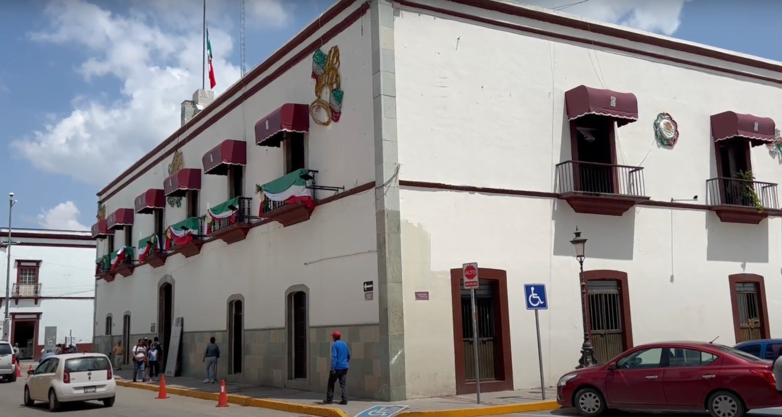 Suspenden embargo en la Presidencia de Silao por ausencia de un actuario