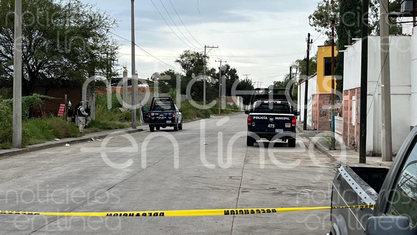 Policías encuentran a hombre herido en un baldío de la colonia Arroyo Hondo