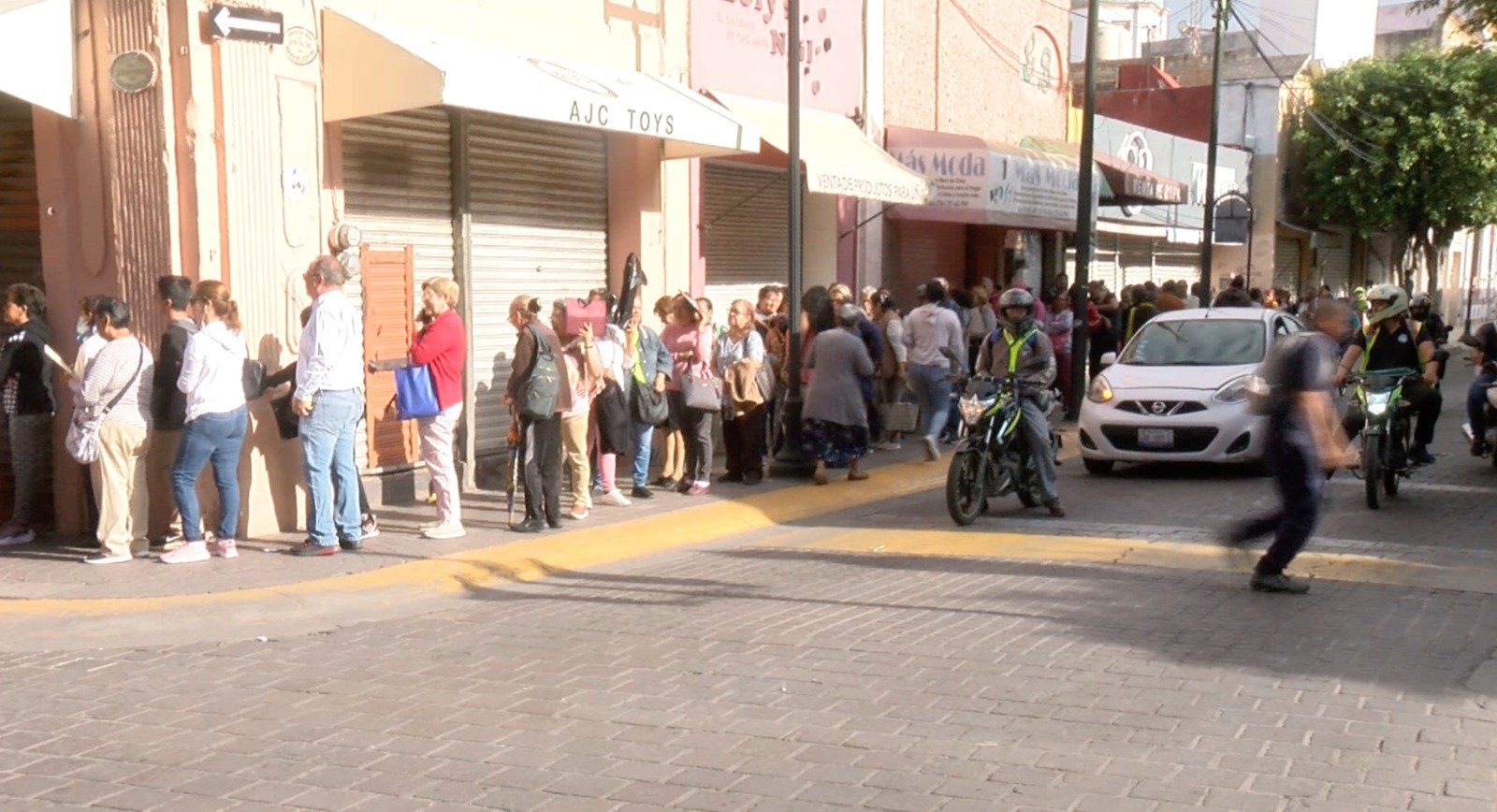 Hay desinformación sobre la edad para inscribirse a la 'Pensión Mujeres del Bienestar'