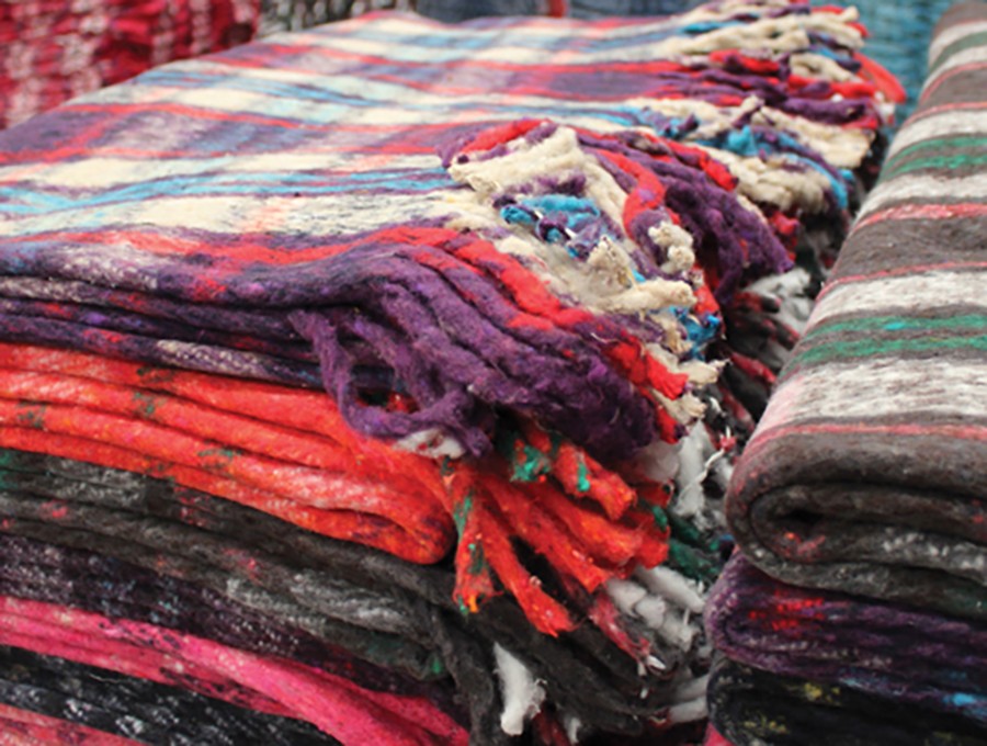 Analizarán compra de cobijas para distribuir en zonas vulnerables de León