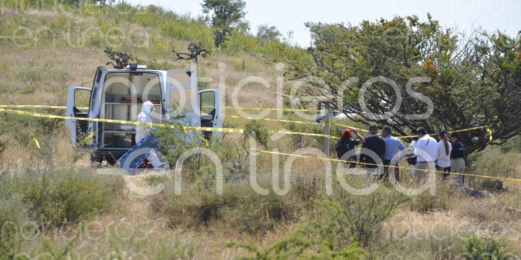 Hallan en Refugio de Rosas el cuerpo de una mujer con heridas de bala