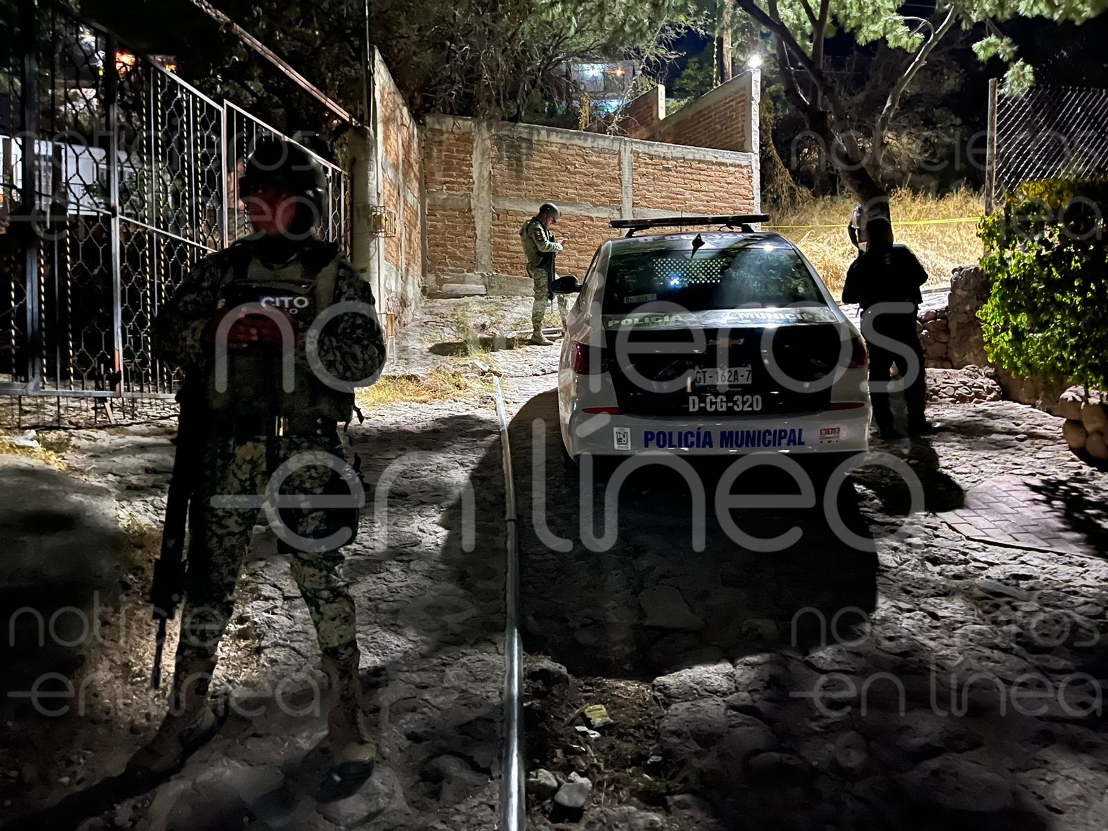 Madre encuentra a su hija muerta y otros 3 cuerpos en Valle de los Castillos