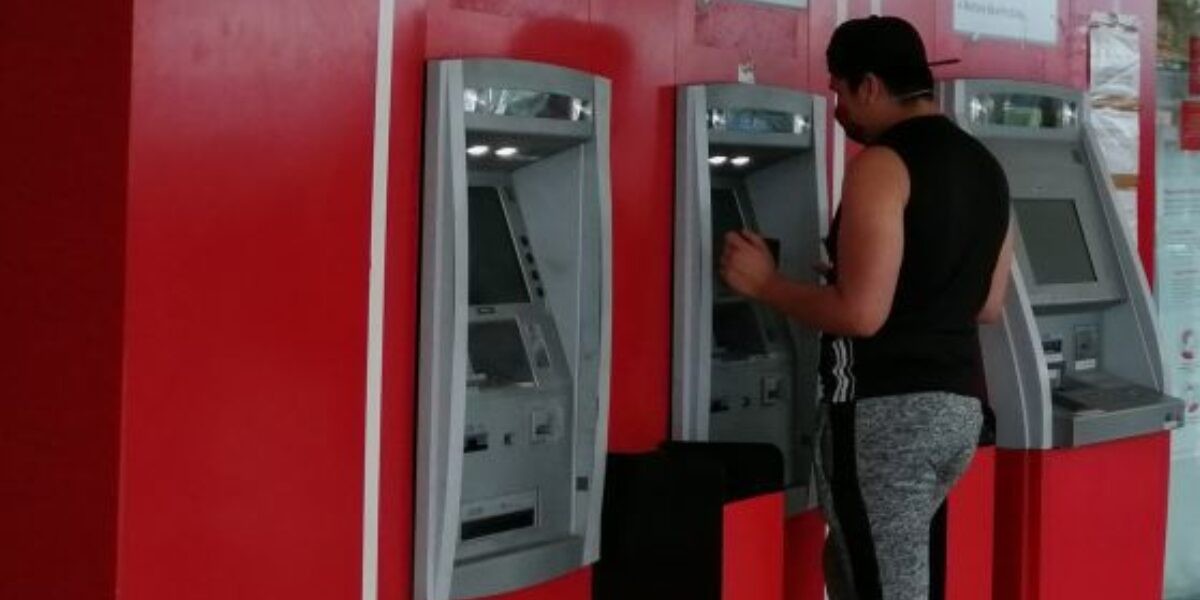 Exhorta SSPL a ciudadanos a solicitar acompañamiento bancario; es gratuito