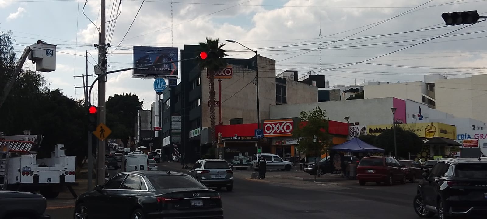 Preocupa a locatarios nuevas medidas viales en Las Torres y avenida León
