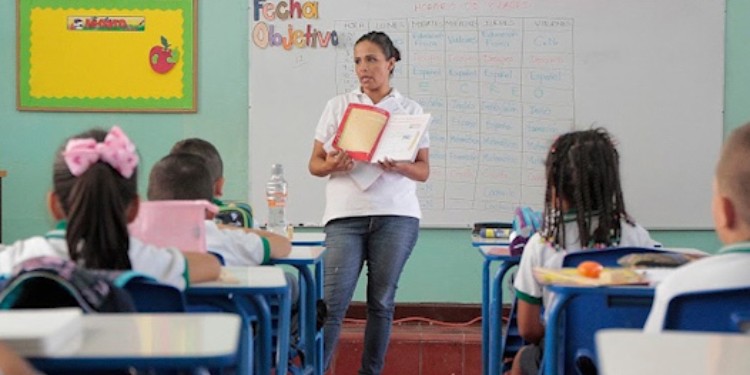 Quedó normalizada la nómina magisterial, afirma Jiménez Lona