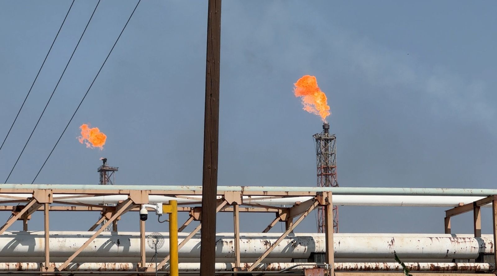 Incendio viral pasa desapercibido: vecinos no vieron el fuego en refinería de Salamanca
