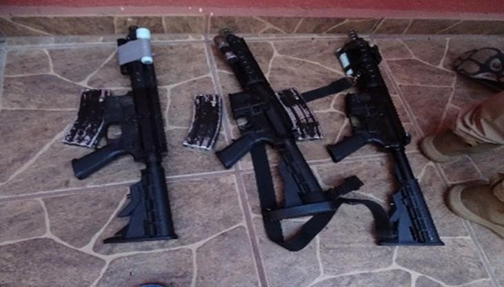 Delincuentes tenían armamento de uso exclusivo de las Fuerzas Armadas