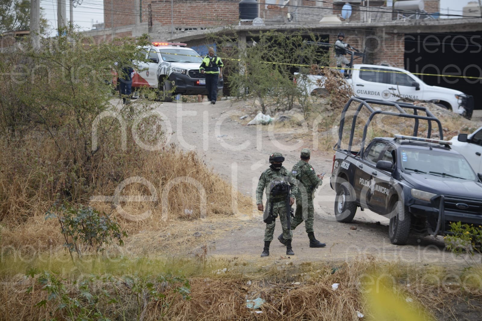 Reportan hallazgo de un cuerpo embolsado en un río de León