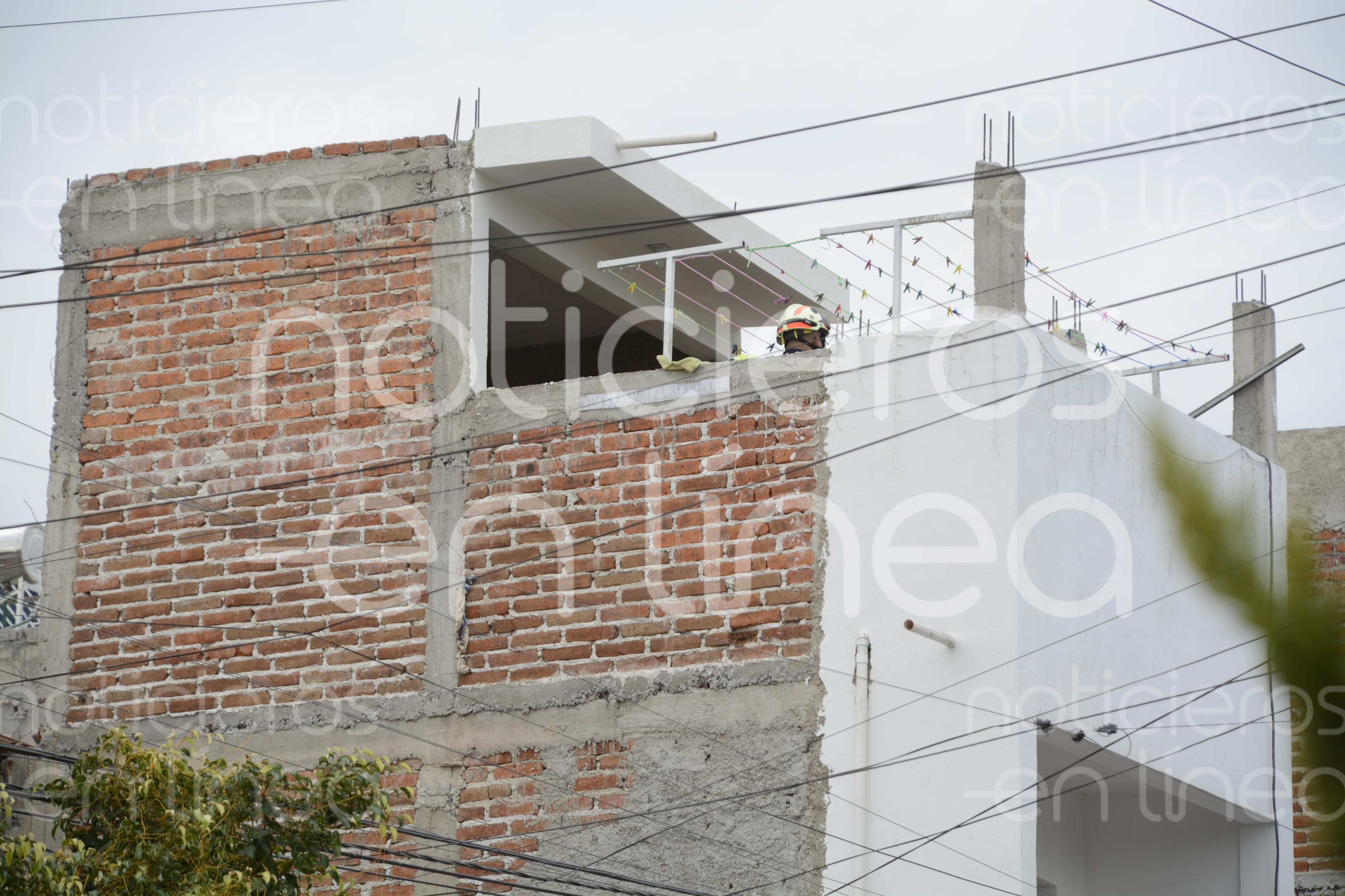 Muere albañil electrocutado en León