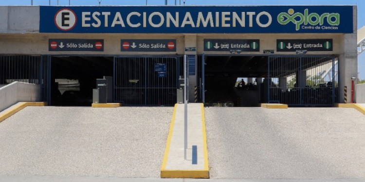 Precios de estacionamientos cerca de la Feria de León 2025