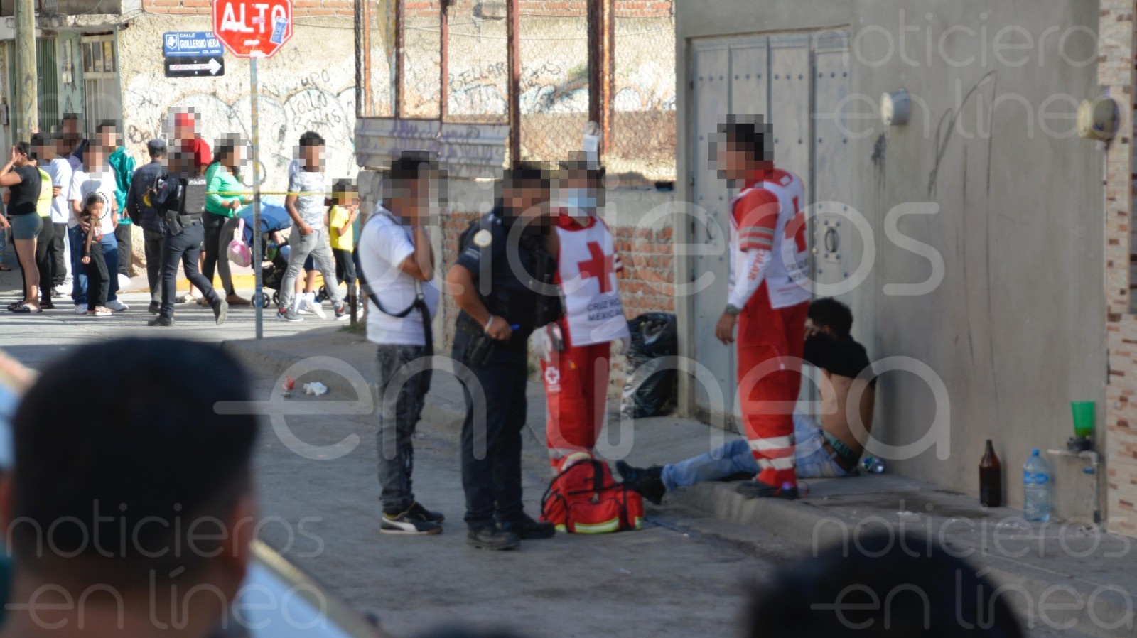 Tarde de tragos termina en terror: los balean mientras bebían en plena calle de León