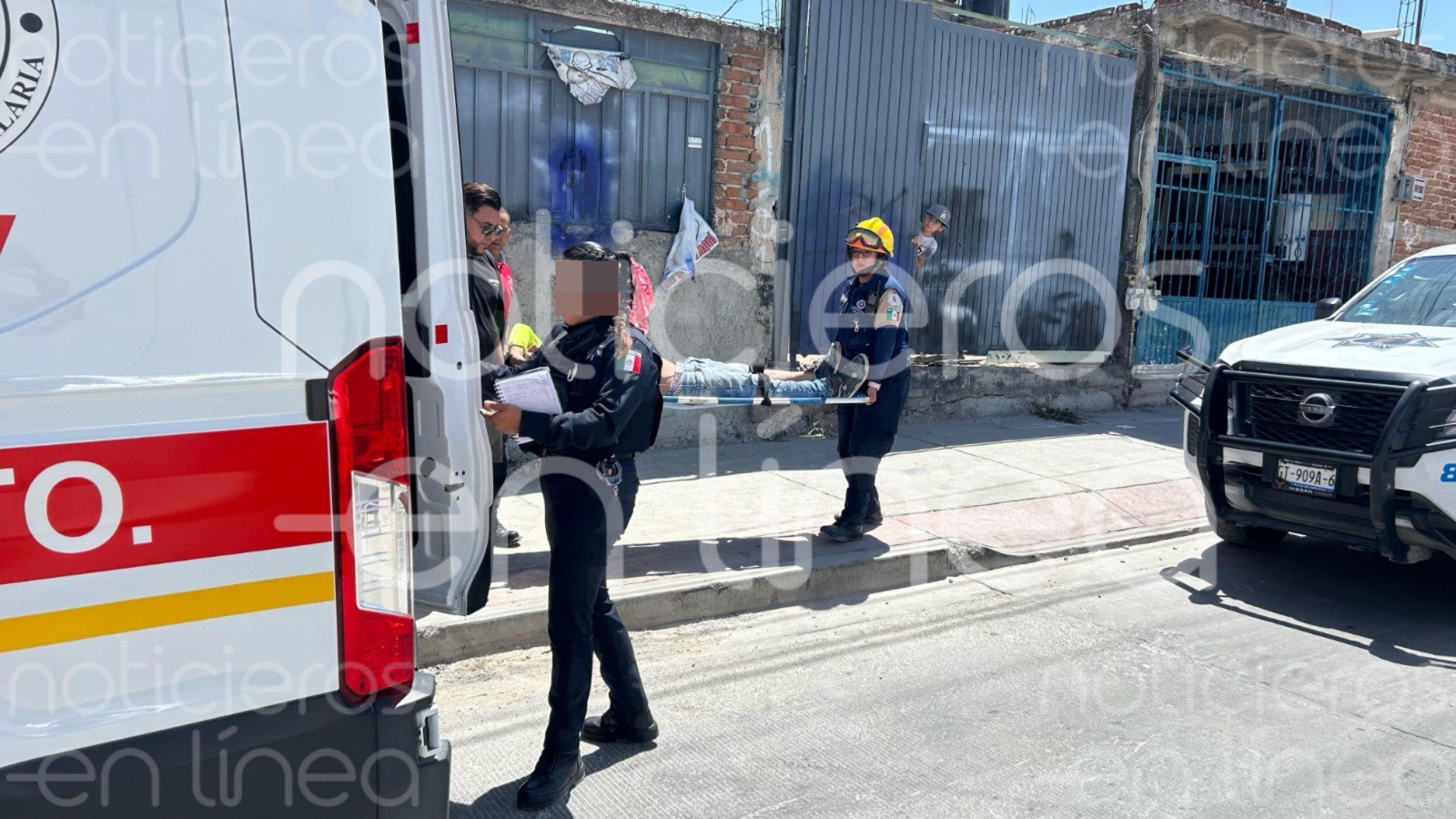 Albañil toca los cables de alta tensión y se electrocuta en León; está grave