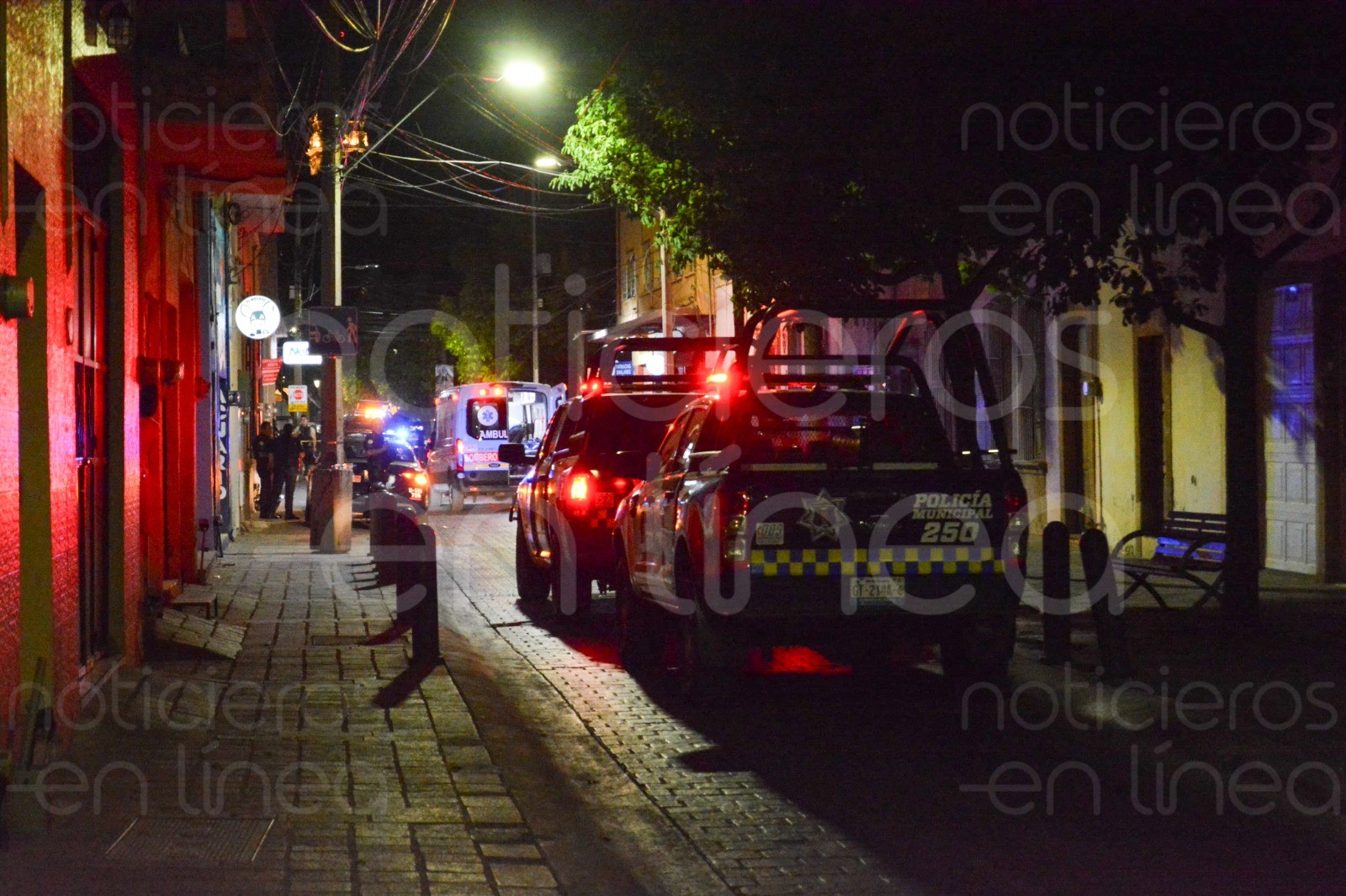 Lo detienen por golpear a sus padres en León; intentó quemar a su madre