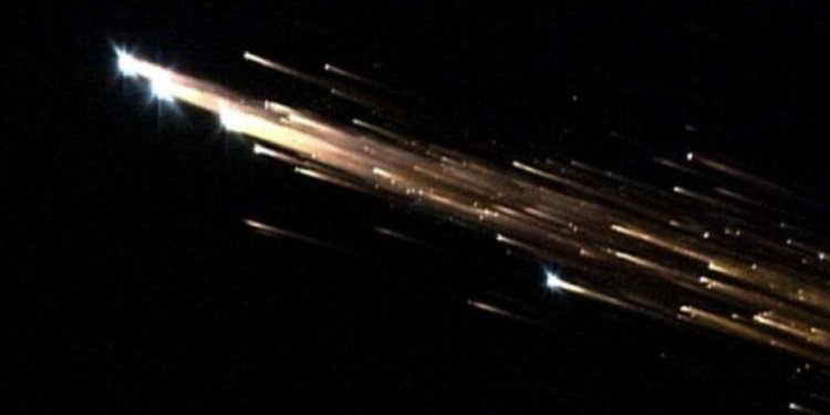¿Meteoritos cruzan el cielo de León? El fenómeno también fue visto en otros estados