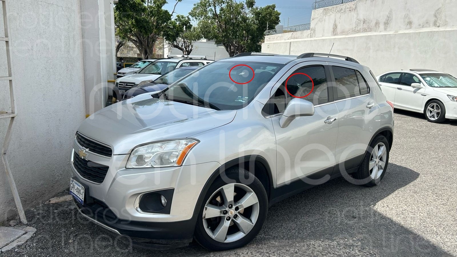 ¡Balazo por no traer dinero! Mujer se salva de asalto en León