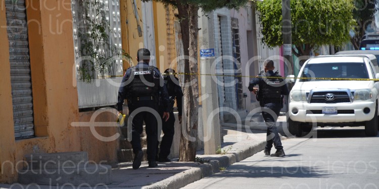Motosicarios atacan a quemarropa a joven en León; su estado es grave