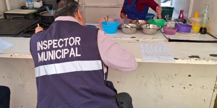 Niegan cobro indebido por inspector en León; investigan caso y llaman a denunciar