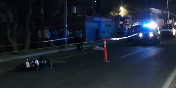 Motociclista pierde la vida en brutal accidente sobre la carretera a Santa Ana