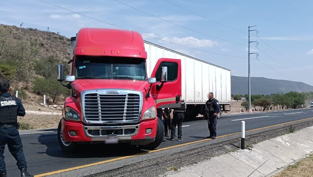Frustran robo de más de 600 mil pesos de mercancía automotriz en Guanajuato