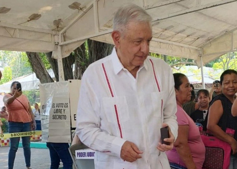 Reaparece expresidente AMLO; esto fue lo que dijo