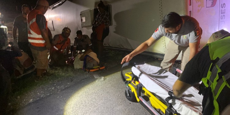 ¡Trágico accidente en carretera 57! Guanajuatenses que viajaban a Texas entre las víctimas