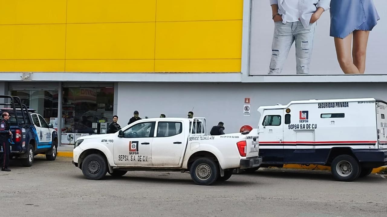Silao: Asaltan camioneta de valores y quedan grabados en video