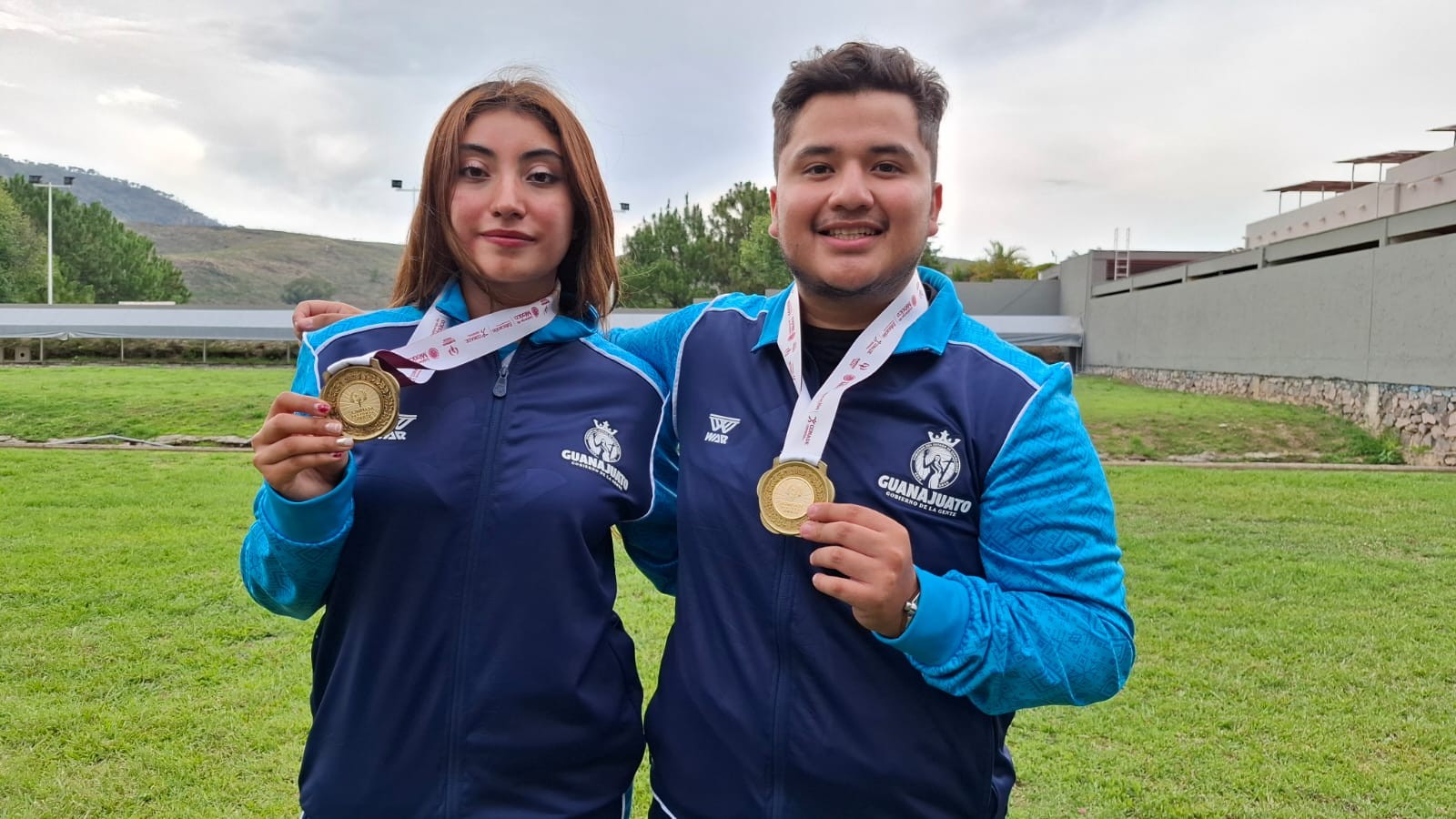 Athziry Enríquez y Eduardo González 