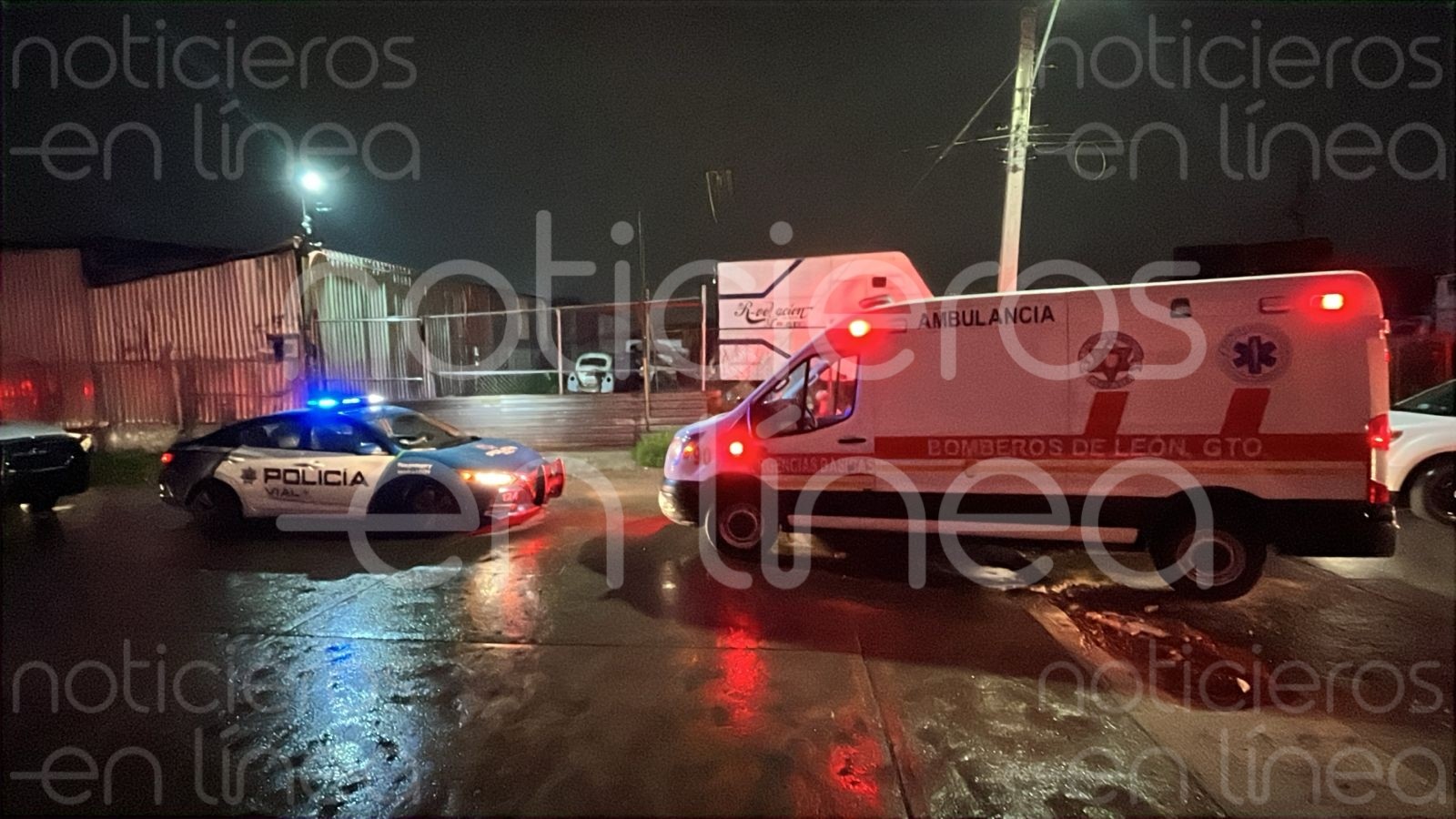 Atropellan y apuñalan a mujer expolicía de León; fue escolta del exsecretario Mario Bravo