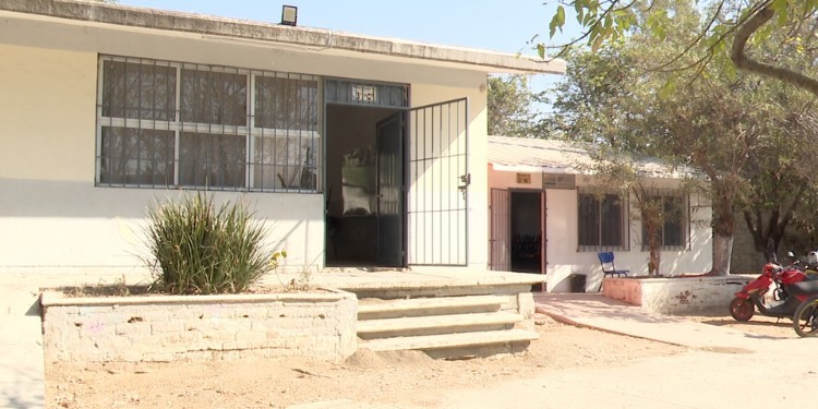 Refuerzan vigilancia en escuelas y casas durante vacaciones en León