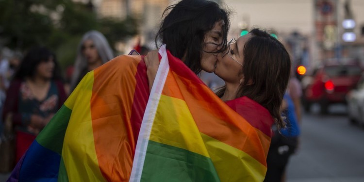 Congreso local podría aprobar matrimonio igualitario bajo el nombre de “contrato civil“