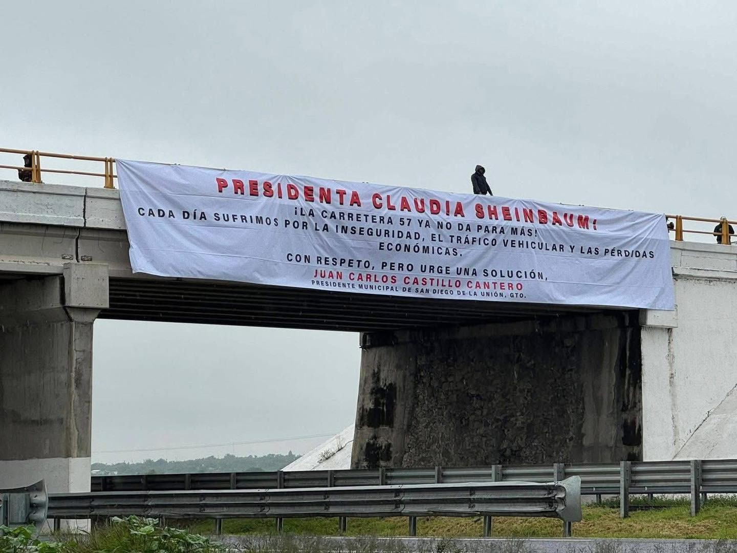 ¡Hasta 6 horas de tráfico! Buscan solución vial en la carretera federal 57