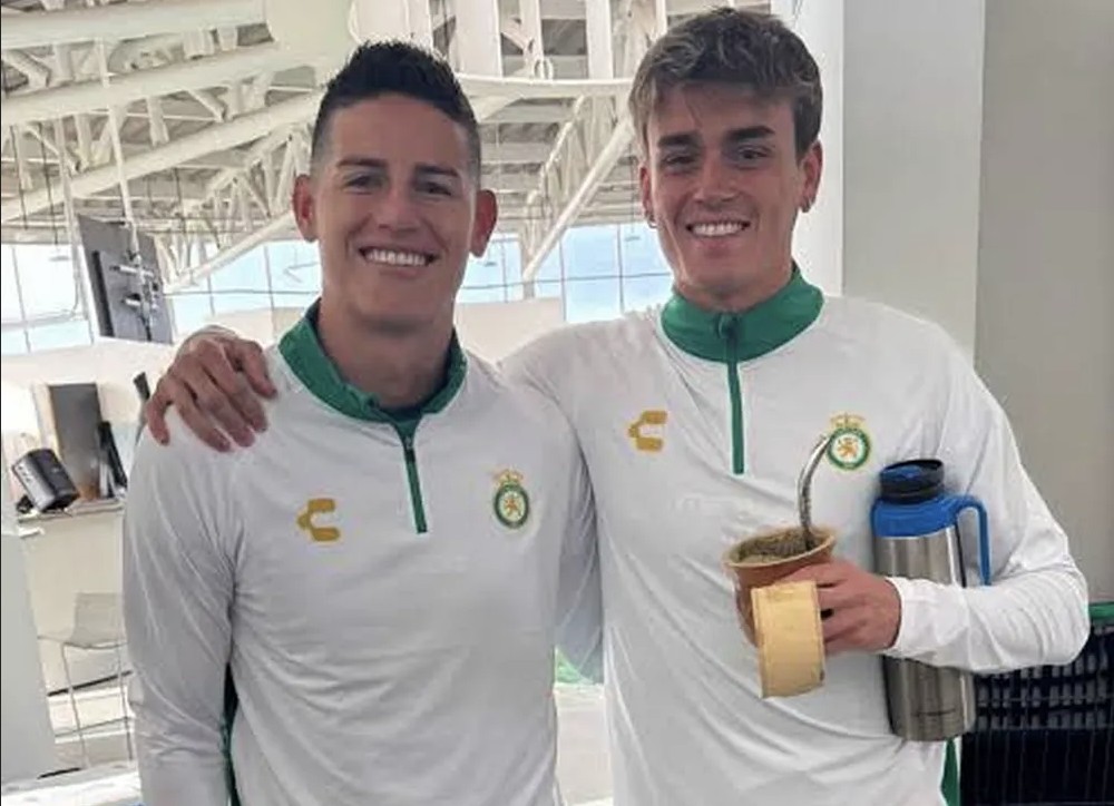 Nico no se va, no se va, no se va