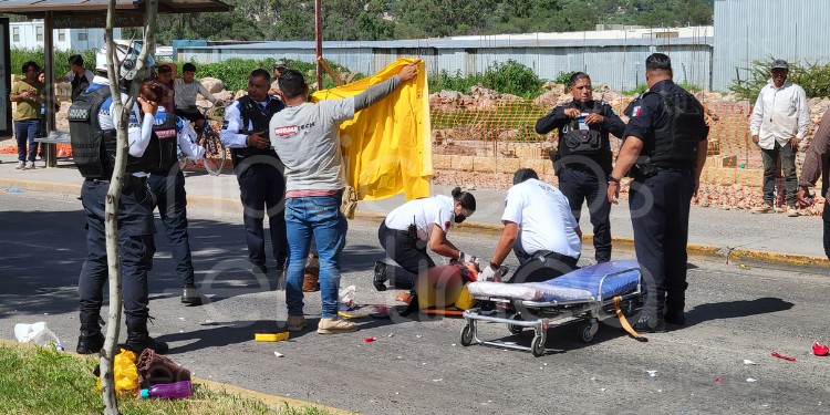 Persona de la tercera edad atropellada en León; su estado es crítico