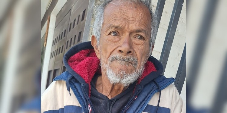 Buscan a familiares de adulto mayor desorientado en El Granjeno Plus, León