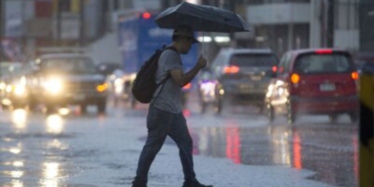 Protección Civil alerta por posibles lluvias y granizo este domingo en León