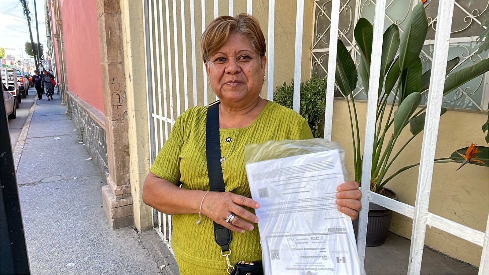 Caos y confusión marcan el arranque del registro de Pensión Mujeres Bienestar en León