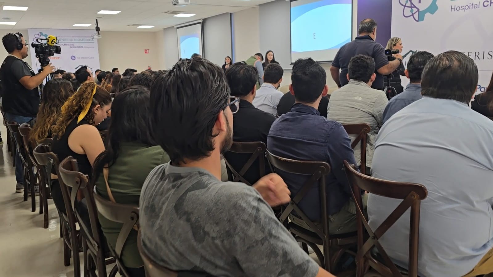 Asistentes del Primer Congreso de Ingeniería Biomédica