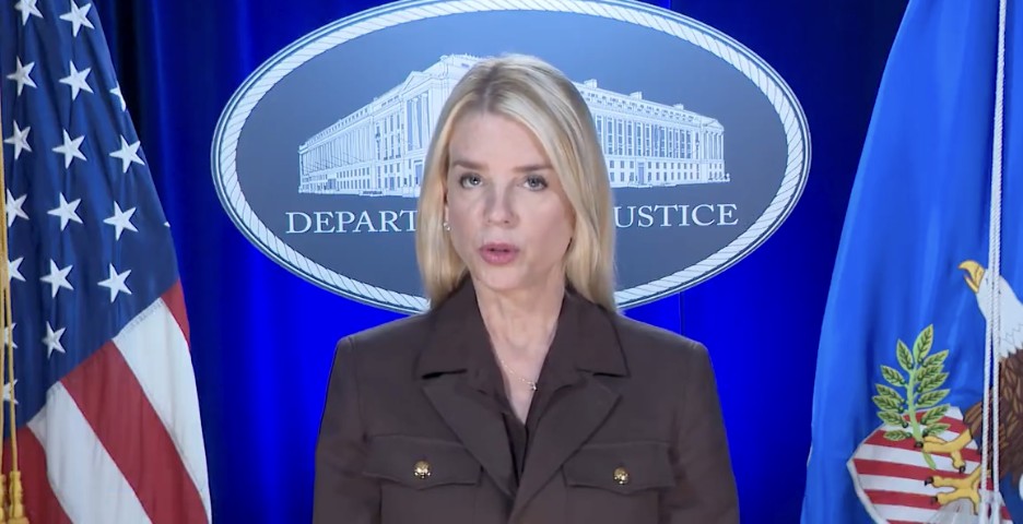 EU eleva a 50 mdd recompensa por captura de Nicolás Maduro